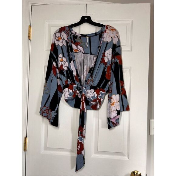 Free People that’s a wrap cardigan size XS C2-3 - Picture 1 of 3